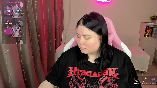 Akemi BBW online show from 10, 4, 2026