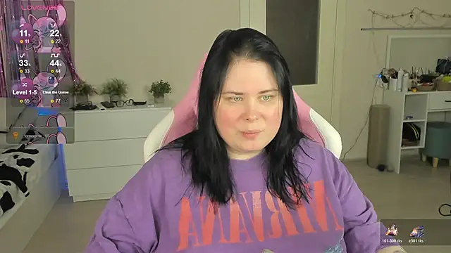 Snapshot of Akemi_BBW chatting on 25, 5, 2026 Akemi BBW online show from 25, 5, 2026
