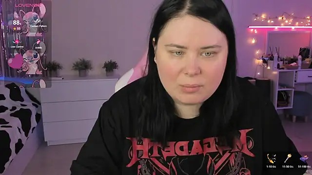 Snapshot of Akemi_BBW chatting on 17, 5, 2026 Akemi BBW online show from 17, 5, 2026