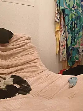 Snapshot of icyMike43 chatting on 27, 2, 2026 icyMike43 online show from 27, 2, 2026