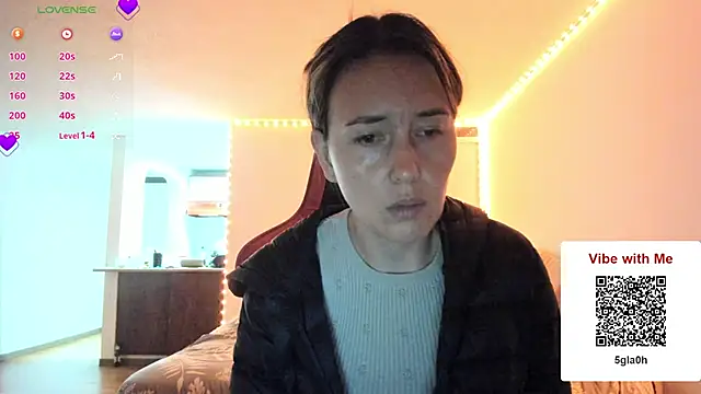 zoe jeane beker online show from 15, 6, 2026