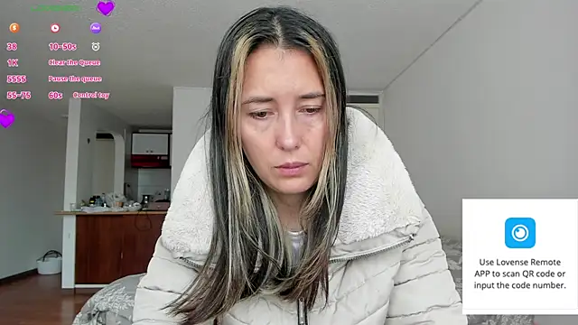 zoe jeane beker online show from 22, 3, 2026