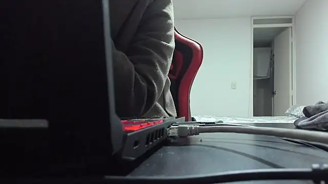 zoe jeane beker online show from 11, 2, 2025