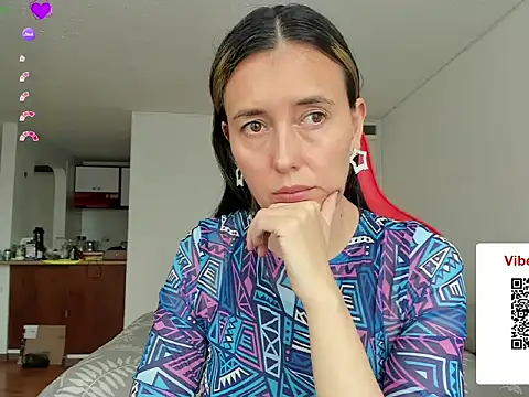 zoe jeane beker online show from 22, 5, 2026