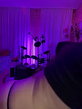 Snapshot of karrola chatting on 16, 1, 2025 karrola online show from 16, 1, 2025