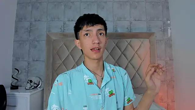 DereckCooperr online show from 5, 11, 2025