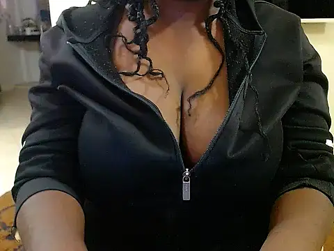Snapshot of sunnylovexp chatting on 7, 5, 2026 sunnylovexp online show from 7, 5, 2026