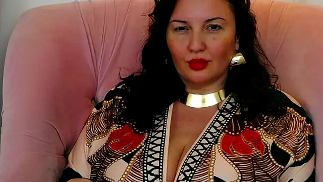 JudithCombs online show from 28, 1, 2025