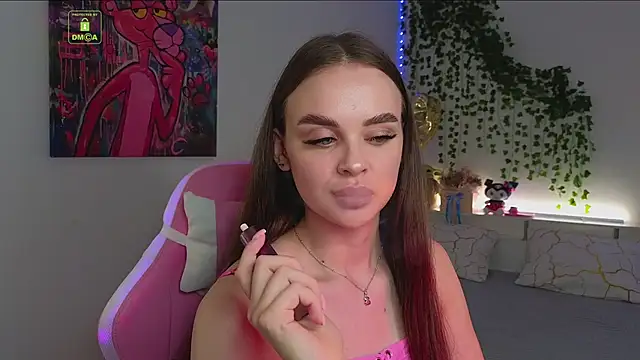KristenSayles online show from 13, 9, 2025