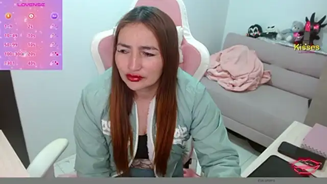 EVA GRAYS online show from 4, 3, 2026