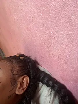 MariaLorenaah online show from 16, 2, 2026