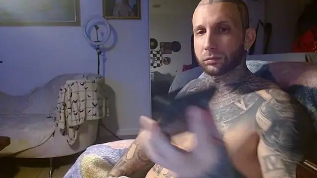 Snapshot of bobbybacala91 chatting on 29, 10, 2025 bobbybacala91 online show from 29, 10, 2025