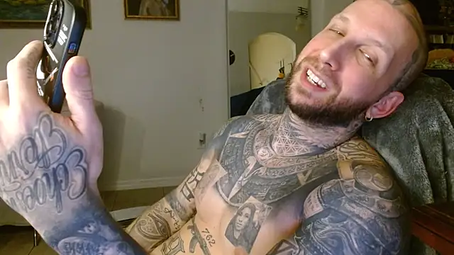 Snapshot of bobbybacala91 chatting on 24, 9, 2025 bobbybacala91 online show from 24, 9, 2025