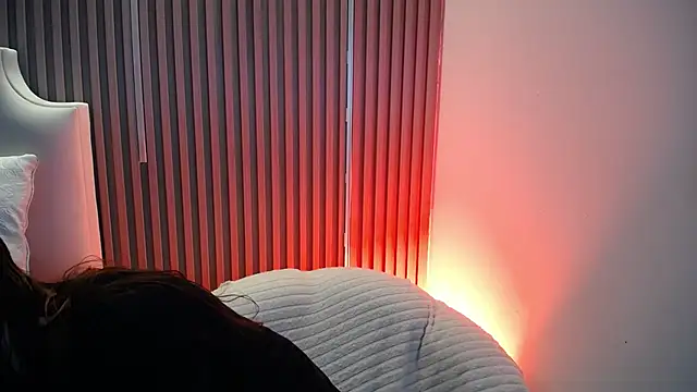 Snapshot of Katy_Van chatting on 12, 5, 2026 Katy Van online show from 12, 5, 2026