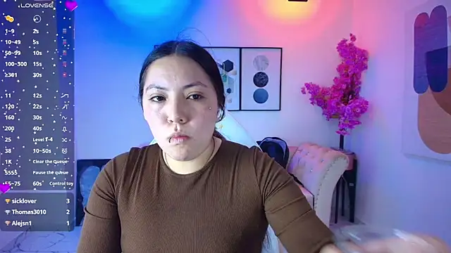 Snapshot of Isa_reel chatting on 12, 5, 2026 Isa reel online show from 12, 5, 2026