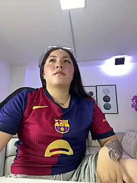 Snapshot of Isa_reel chatting on 22, 4, 2026 Isa reel online show from 22, 4, 2026
