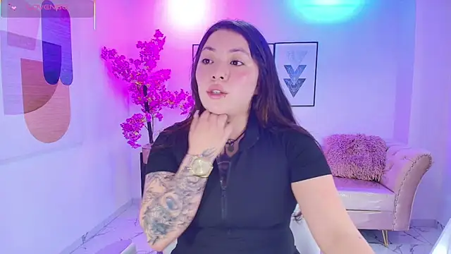 Snapshot of Isa_reel chatting on 14, 10, 2025 Isa reel online show from 14, 10, 2025