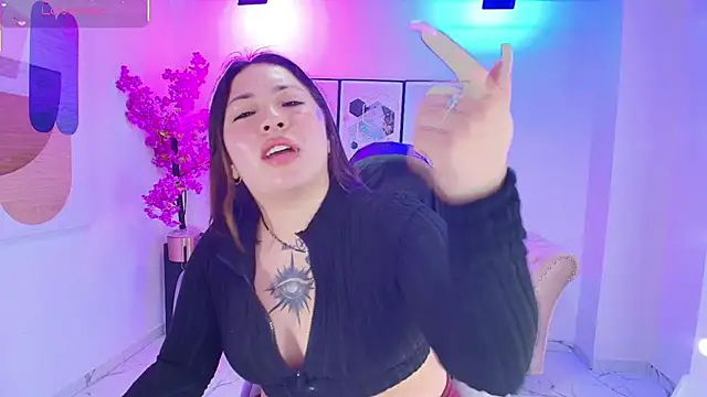 Snapshot of Isa_reel chatting on 11, 10, 2025 Isa reel online show from 11, 10, 2025