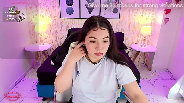 Snapshot of Isa_reel chatting on 13, 3, 2025 Isa reel online show from 13, 3, 2025