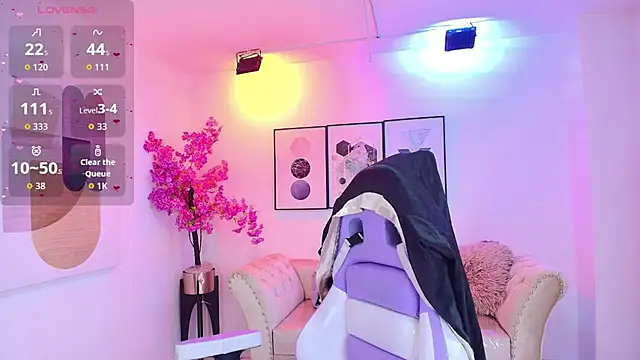 Snapshot of Isa_reel chatting on 14, 11, 2025 Isa reel online show from 14, 11, 2025