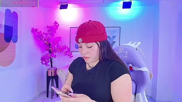 Snapshot of Isa_reel chatting on 19, 10, 2025 Isa reel online show from 19, 10, 2025