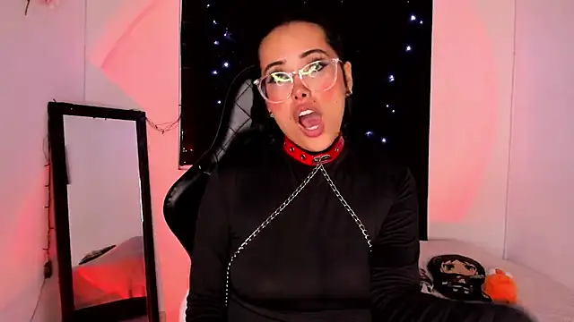 willow poisson online show from 5, 2, 2025