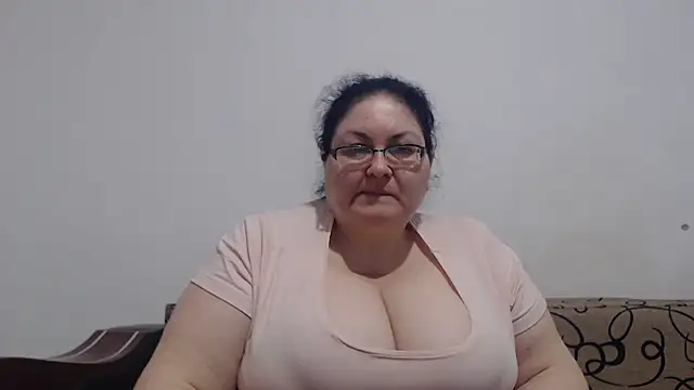 Nykyxo online show from 15, 4, 2026
