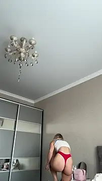 JessIsLove online show from 8, 5, 2026