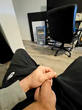 Snapshot of Cemg chatting on 7, 2, 2026 Cemg online show from 7, 2, 2026