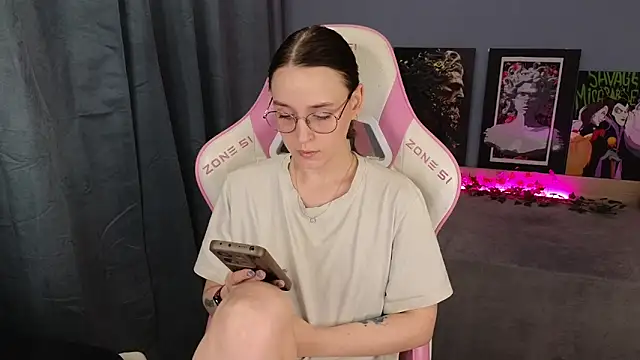 Sweet frosti online show from 24, 5, 2026