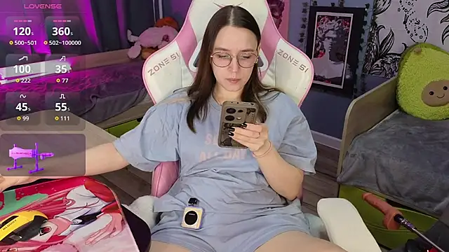 Snapshot of Sweet_frosti chatting on 16, 11, 2025 Sweet frosti online show from 16, 11, 2025