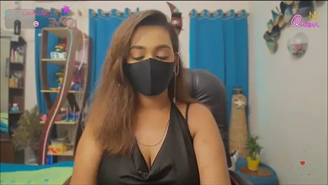 Snapshot of OH-Monica chatting on 22, 4, 2026 OH-Monica online show from 22, 4, 2026