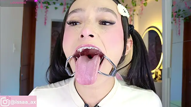 issagarcia online show from 2, 3, 2026