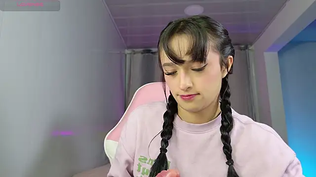 issagarcia online show from 9, 11, 2025