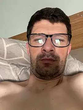 Juliano2289 online show from 13, 4, 2026