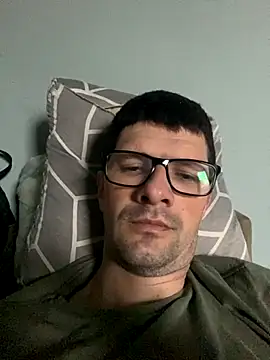 Juliano2289 online show from 3, 10, 2025