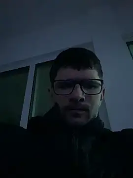 Snapshot of Juliano2289 chatting on 9, 7, 2026 Juliano2289 online show from 9, 7, 2026
