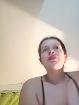 CurvySara1 online show from 18, 9, 2025