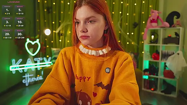 Katy  Ethereal online show from 27, 10, 2025