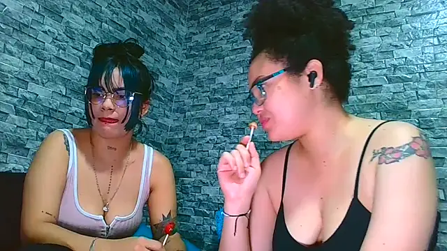 Snapshot of vanellope12 chatting on 25, 5, 2026 vanellope12 online show from 25, 5, 2026