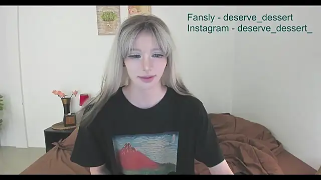 Snapshot of TrES-2b chatting on 30, 5, 2026 TrES-2b online show from 30, 5, 2026