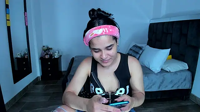 SweetMegan 1 online show from 11, 2, 2025