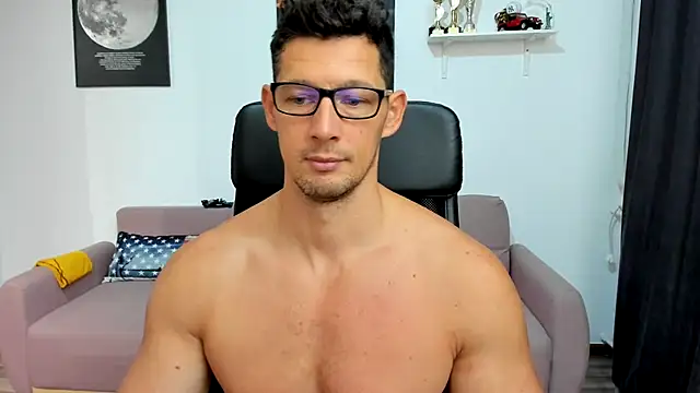 Snapshot of BrutusK08 chatting on 19, 10, 2025 BrutusK08 online show from 19, 10, 2025