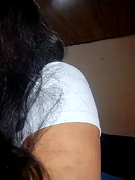 KATYGONZALEZ online show from 19, 4, 2026