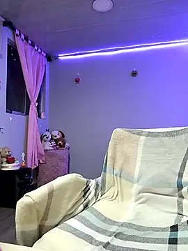 KATYGONZALEZ online show from 8, 1, 2025