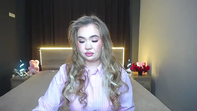 Snapshot of StacyYellig chatting on 12, 2, 2026 StacyYellig online show from 12, 2, 2026