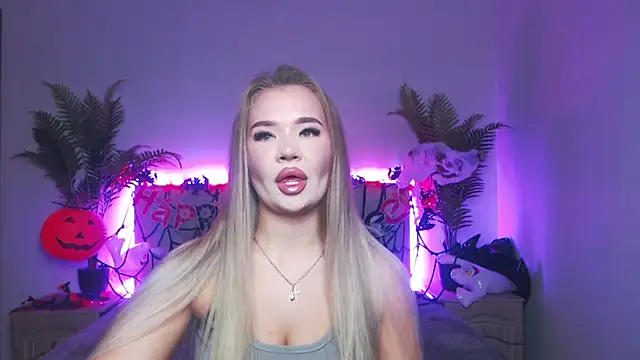 Snapshot of StacyYellig chatting on 3, 11, 2025 StacyYellig online show from 3, 11, 2025