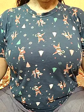 CUTE SOPHIA- online show from 8, 7, 2026