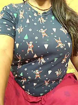 CUTE SOPHIA- online show from 12, 2, 2026