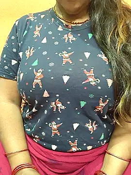 CUTE SOPHIA- online show from 17, 2, 2026